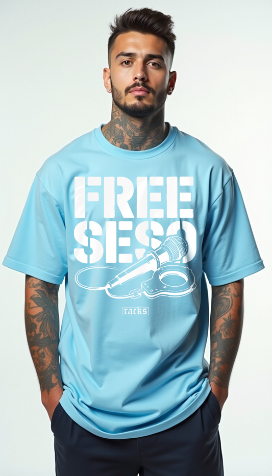Oversize T-Shirt - ''FREE SESO & FREE NAPO''
